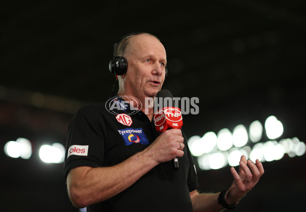 AFL 2025 Round 03 - Essendon v Port Adelaide - A-58153294