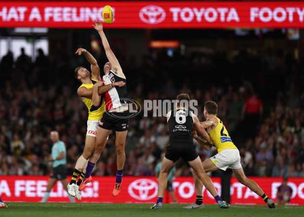 AFL 2025 Round 03 - St Kilda v Richmond - A-58193788