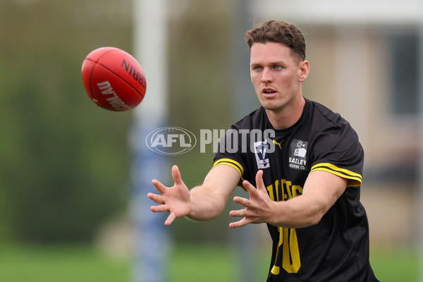 VFL 2025 Round 02 - Sandringham v Richmond - A-58202160