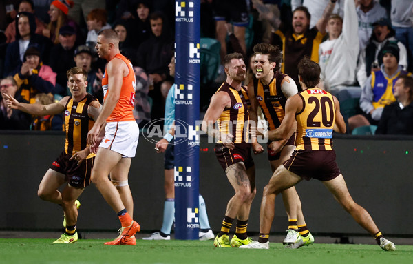 AFL 2025 Round 03 - Hawthorn v GWS - A-58204687