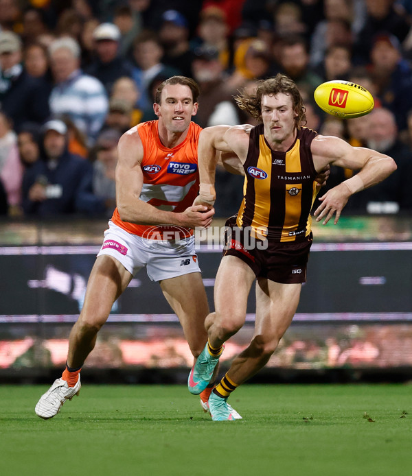 AFL 2025 Round 03 - Hawthorn v GWS - A-58204692