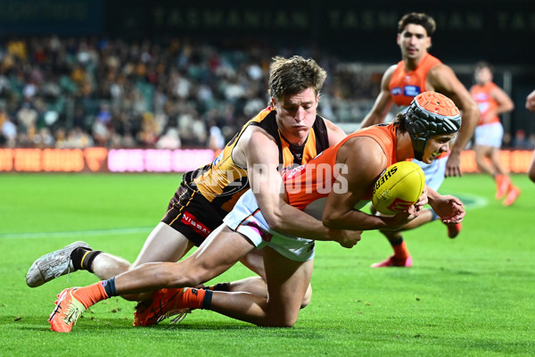 AFL 2025 Round 03 - Hawthorn v GWS - A-58207442