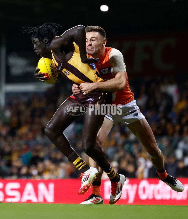 AFL 2025 Round 03 - Hawthorn v GWS - A-58207444