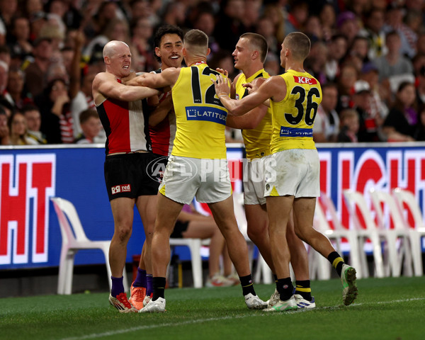 AFL 2025 Round 03 - St Kilda v Richmond - A-58207759