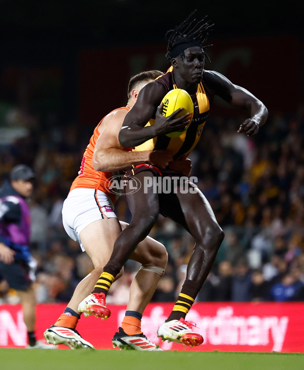 AFL 2025 Round 03 - Hawthorn v GWS - A-58207779