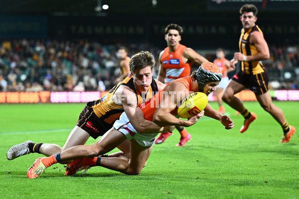 AFL 2025 Round 03 - Hawthorn v GWS - A-58210036