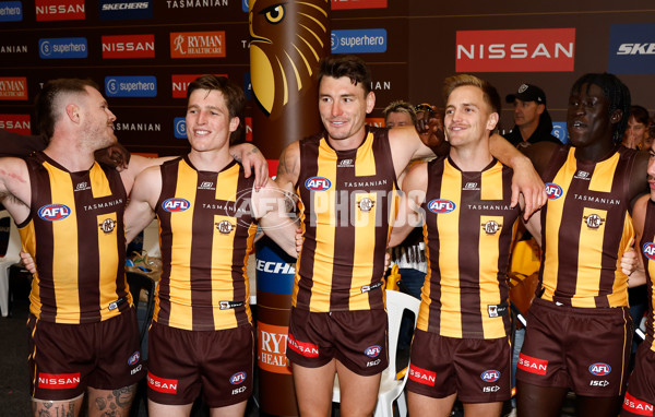 AFL 2025 Round 03 - Hawthorn v GWS - A-58212803