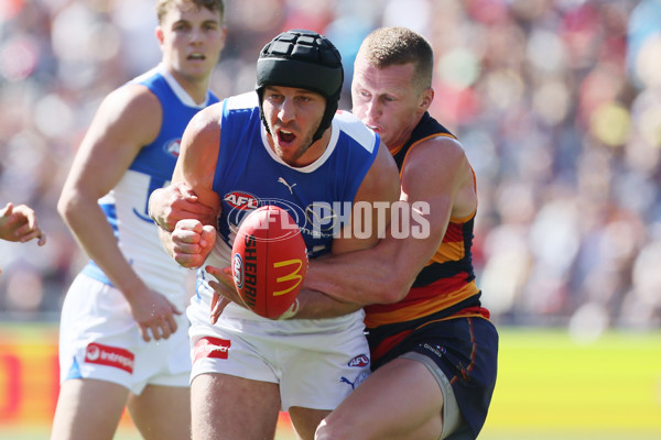 AFL 2025 Round 03 - Adelaide v North Melbourne - A-58224530
