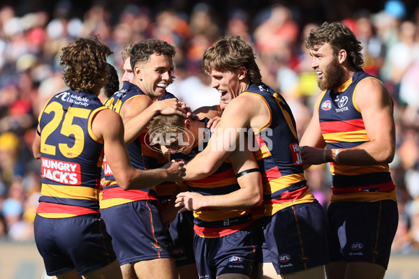 AFL 2025 Round 03 - Adelaide v North Melbourne - A-58226992