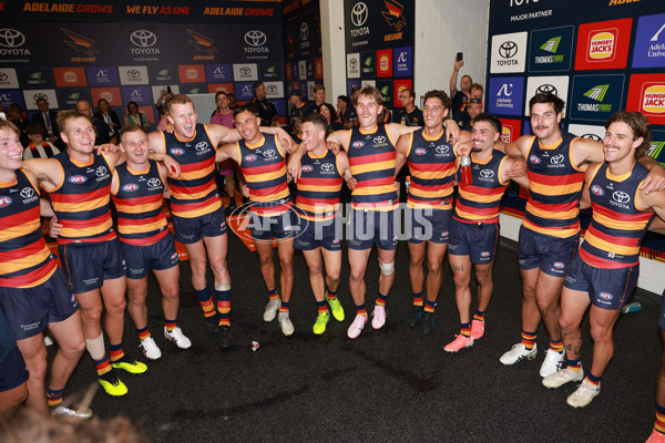 AFL 2025 Round 03 - Adelaide v North Melbourne - A-58231236
