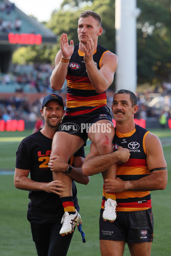 AFL 2025 Round 03 - Adelaide v North Melbourne - A-58232109