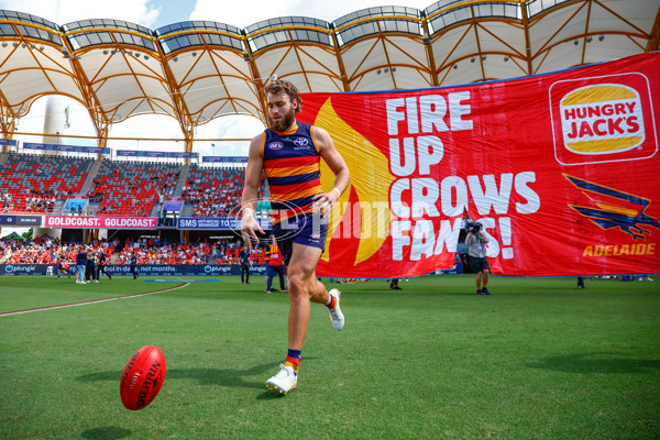 AFL 2025 Round 04 - Gold Coast v Adelaide - A-58360770