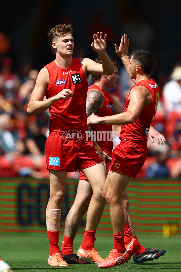 AFL 2025 Round 04 - Gold Coast v Adelaide - A-58360792