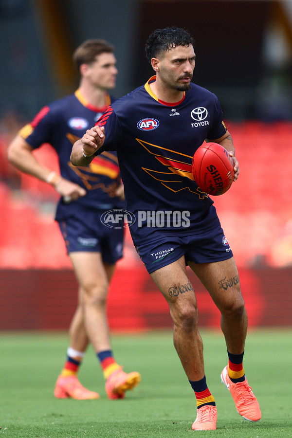 AFL 2025 Round 04 - Gold Coast v Adelaide - A-58361052