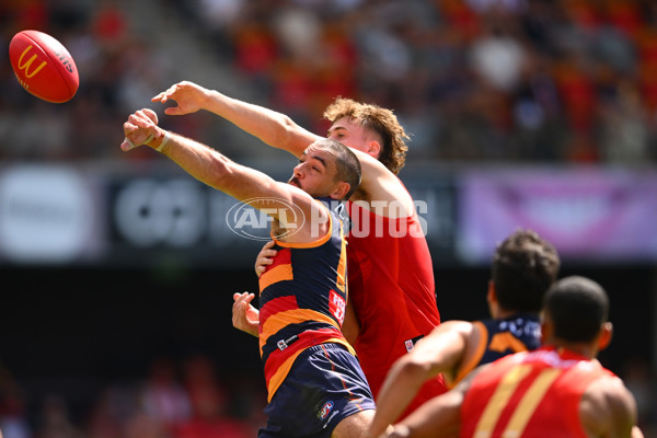 AFL 2025 Round 04 - Gold Coast v Adelaide - A-58361101