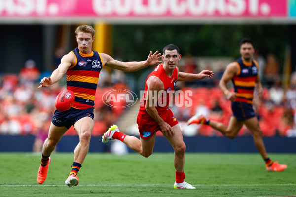 AFL 2025 Round 04 - Gold Coast v Adelaide - A-58361111