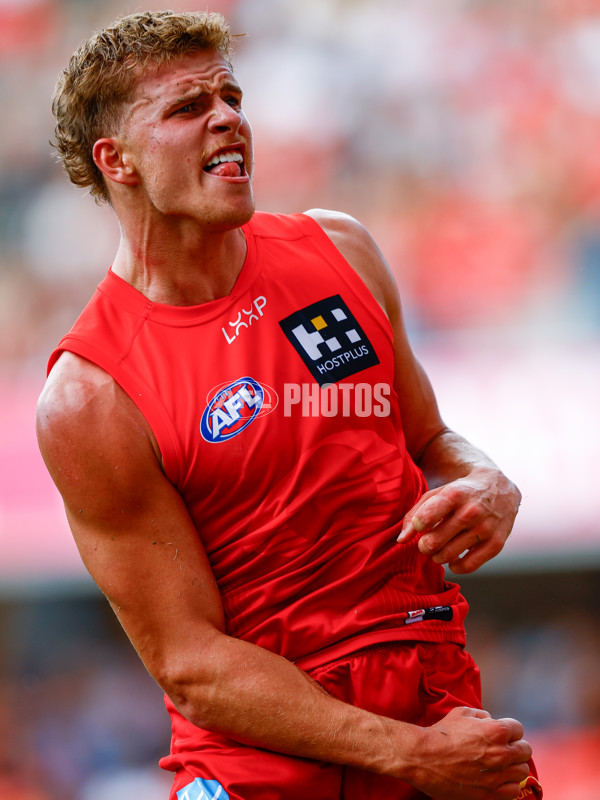 AFL 2025 Round 04 - Gold Coast v Adelaide - A-58365335