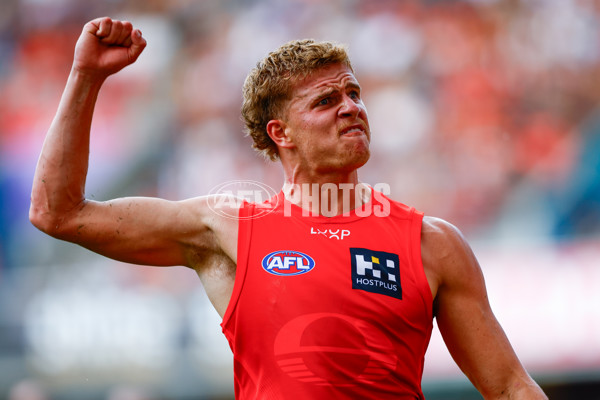 AFL 2025 Round 04 - Gold Coast v Adelaide - A-58365339