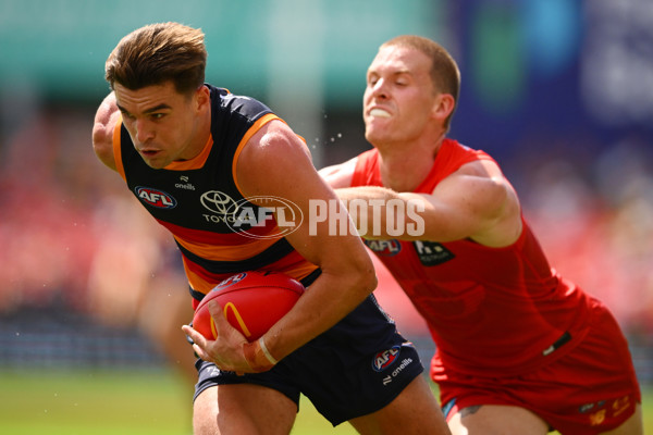 AFL 2025 Round 04 - Gold Coast v Adelaide - A-58365678