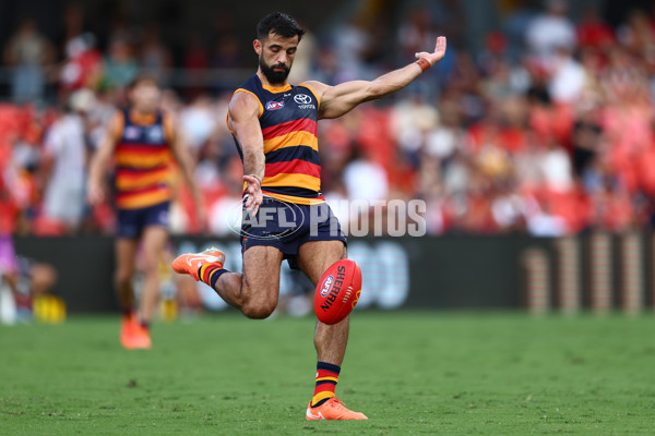 AFL 2025 Round 04 - Gold Coast v Adelaide - A-58365680
