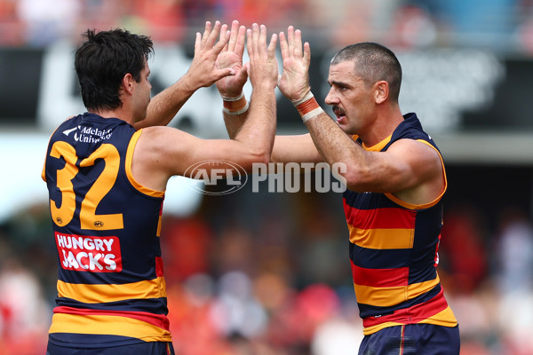 AFL 2025 Round 04 - Gold Coast v Adelaide - A-58365708