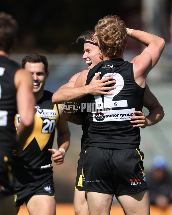 VFL 2025 Round 03 - Werribbee v Footscray - A-58365712