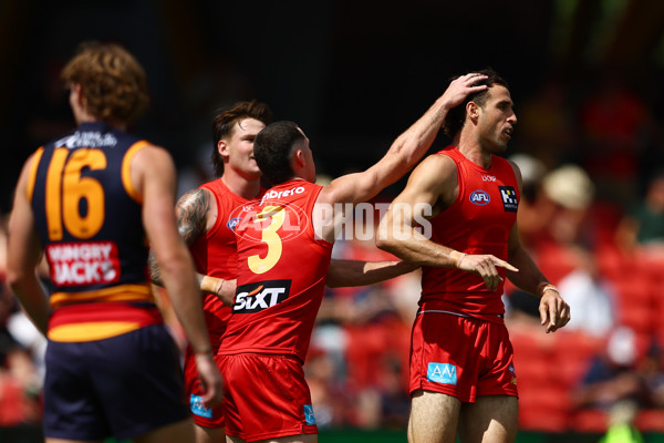 AFL 2025 Round 04 - Gold Coast v Adelaide - A-58368008