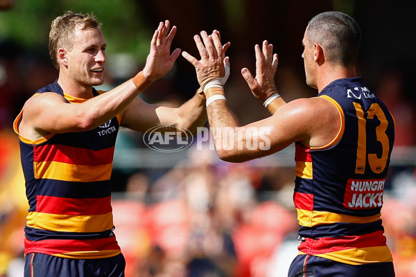 AFL 2025 Round 04 - Gold Coast v Adelaide - A-58368049