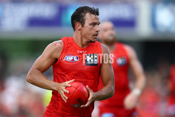 AFL 2025 Round 04 - Gold Coast v Adelaide - A-58368508