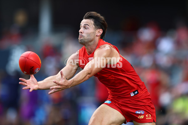 AFL 2025 Round 04 - Gold Coast v Adelaide - A-58368513