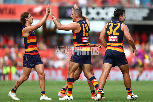AFL 2025 Round 04 - Gold Coast v Adelaide - A-58368514
