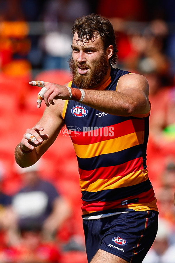 AFL 2025 Round 04 - Gold Coast v Adelaide - A-58368582