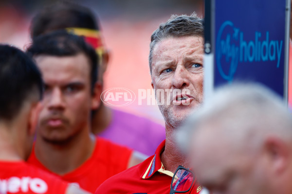 AFL 2025 Round 04 - Gold Coast v Adelaide - A-58368593