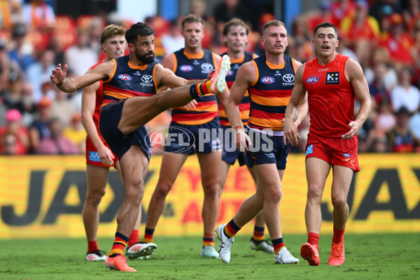 AFL 2025 Round 04 - Gold Coast v Adelaide - A-58370653