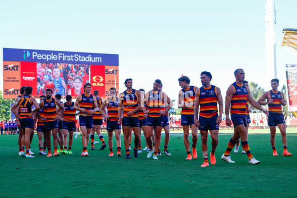 AFL 2025 Round 04 - Gold Coast v Adelaide - A-58370714