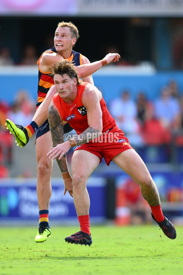 AFL 2025 Round 04 - Gold Coast v Adelaide - A-58371036