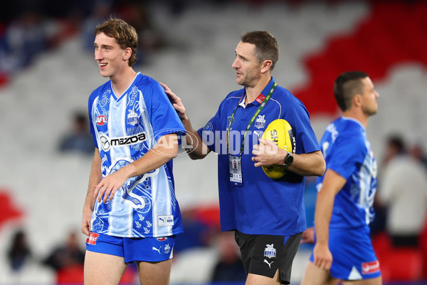AFL 2025 Round 04 - North Melbourne v Sydney - A-58380573