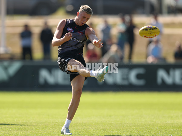 AFL 2025 Training - Essendon 090425 - A-58468205