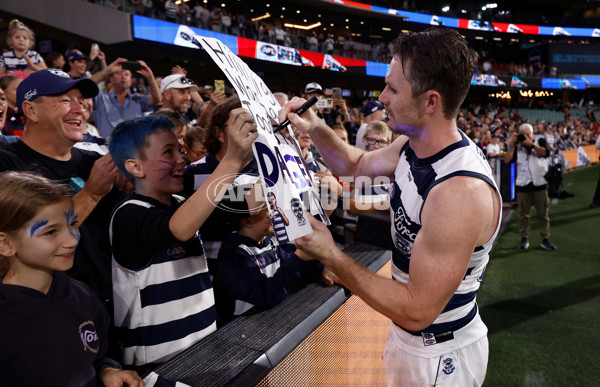 AFL 2025 Round 05 - Adelaide v Geelong - A-58504545