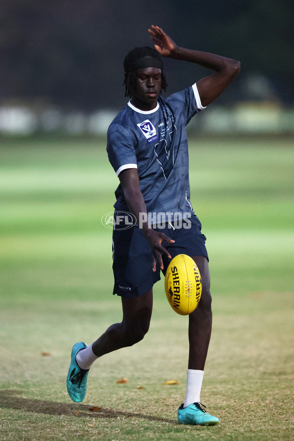 VFL & VFLW 2025 Training & Jumper Presentations - A-58508969