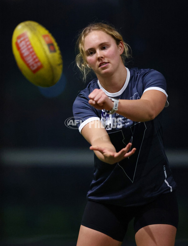 VFL & VFLW 2025 Training & Jumper Presentations - A-58512135