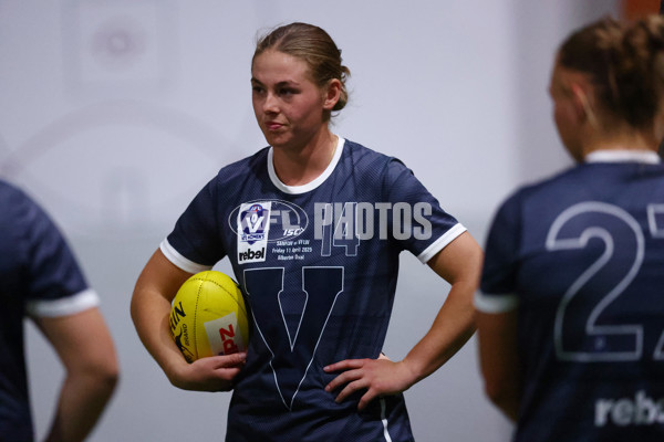 VFL & VFLW 2025 Training & Jumper Presentations - A-58512140