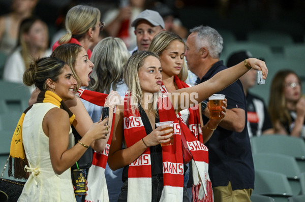 AFL 2025 Round 05 - Collingwood v Sydney - A-58512204