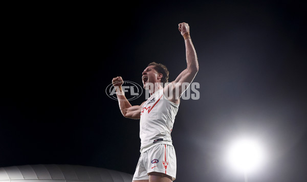 AFL 2025 Round 05 - Collingwood v Sydney - A-58519452