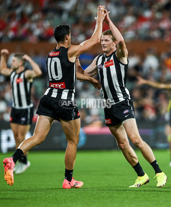 AFL 2025 Round 05 - Collingwood v Sydney - A-58519474