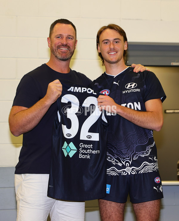 AFL 2025 Round 05 - Carlton v West Coast - A-58527765