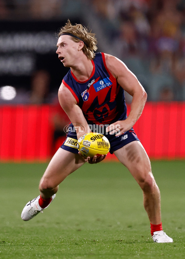 AFL 2025 Round 05 - Melbourne v Essendon - A-58550833