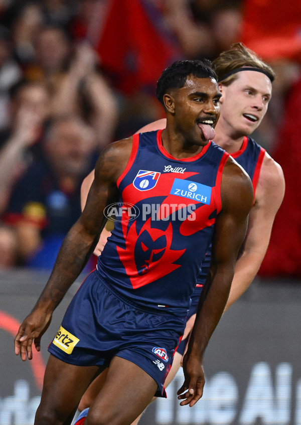 AFL 2025 Round 05 - Melbourne v Essendon - A-58550859