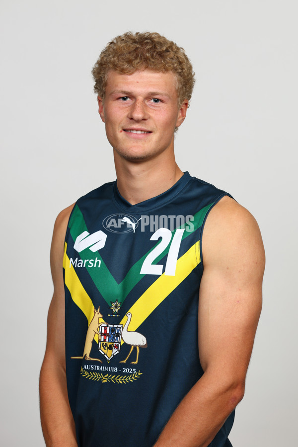 2025 Marsh AFL National Academy Boys Jumper Presentation - A-58562802