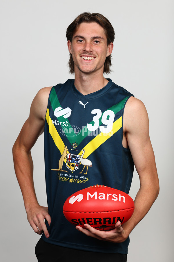 2025 Marsh AFL National Academy Boys Jumper Presentation - A-58563750